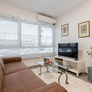 Dobo America Apartamento